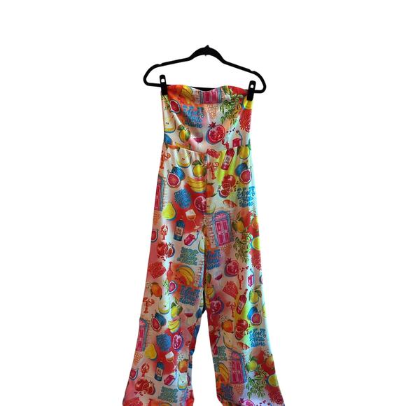 Endless Moon Strapless Wine/Fruit Printed Jumpsuit Smocked Back Sz M NWT - Picture 5 of 5